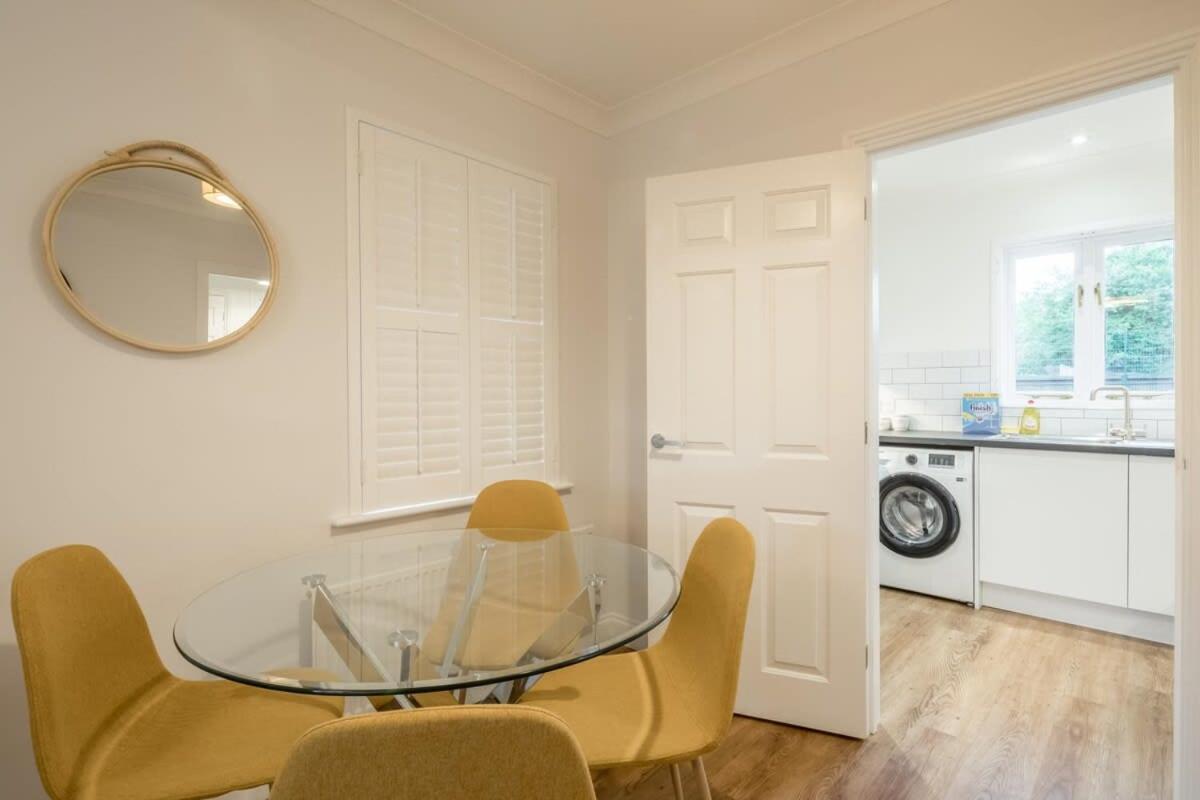 Lovely 1 Bed Apartment With Free Parking & Garden Кембридж Екстер'єр фото